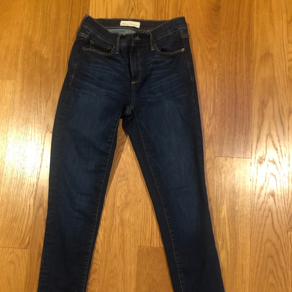Gap True Skinny Jeans
